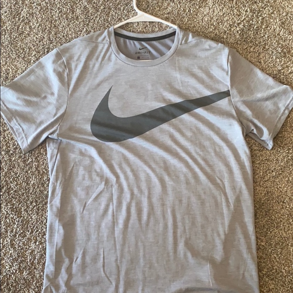 Nike Dri Fit Performance Shirt